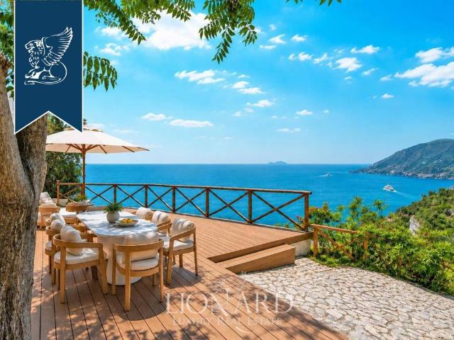 Villa Indipendente in vendita a Maiori, Campania