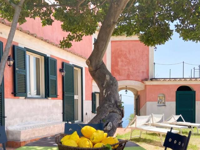 Villa Indipendente in vendita a Maiori, Campania