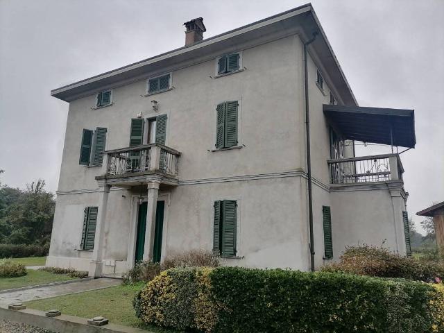 Villa Indipendente in vendita a Mairago, Lombardia