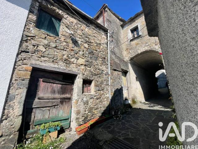 Villa Indipendente in vendita a Maissana, Liguria