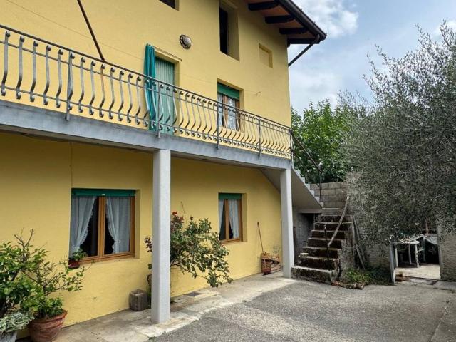 Villa Indipendente in vendita a Borc de Vile, Majano / Maian