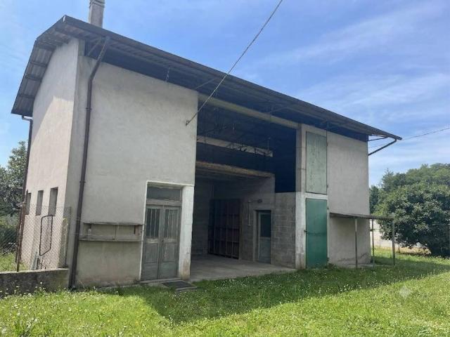 Villa Indipendente in vendita a Majano, Friuli-Venezia Giulia