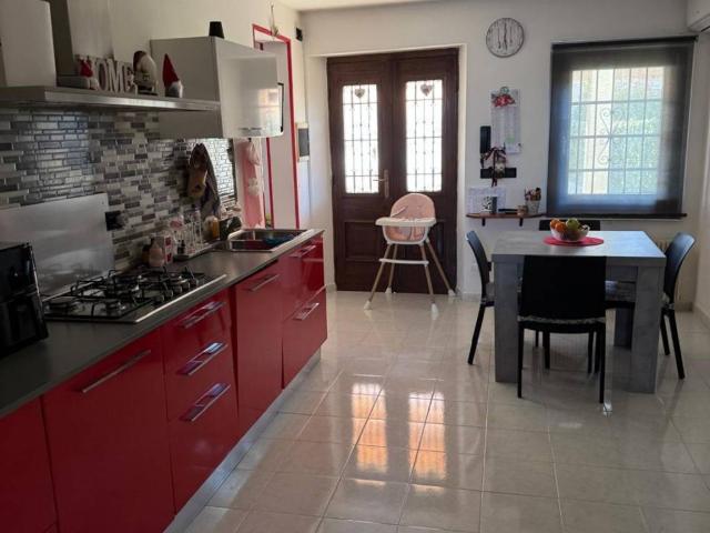 Villa Indipendente in vendita a Majano, Friuli-Venezia Giulia