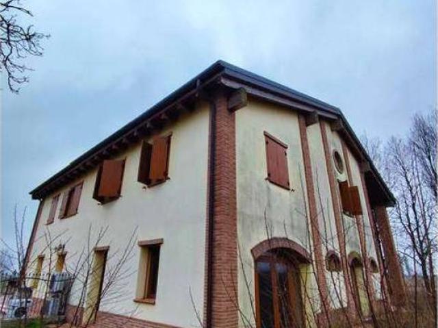 Villa Indipendente in vendita a Unione Terre di Pianura, Malalbergo