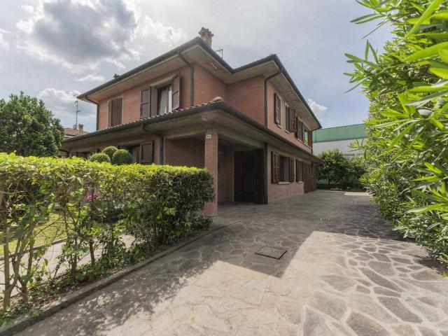 Villa Indipendente in vendita a Unione Terre di Pianura, Malalbergo