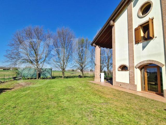 Villa Indipendente in vendita a Unione Terre di Pianura, Malalbergo