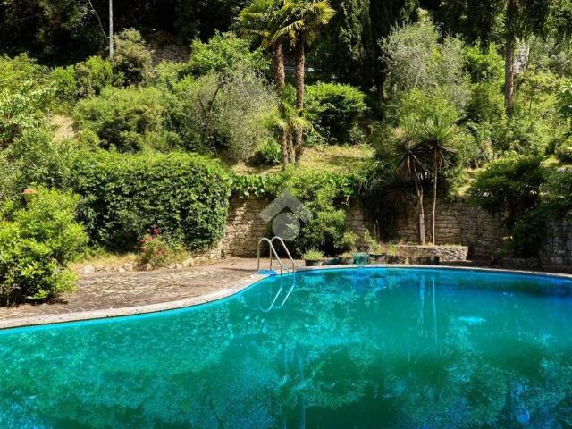 Villa Indipendente in vendita a Malcesine, Veneto