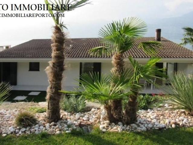 Villa Indipendente in vendita a Malcesine, Verona