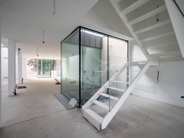 Villa Indipendente in vendita a Malgrate, Lombardia