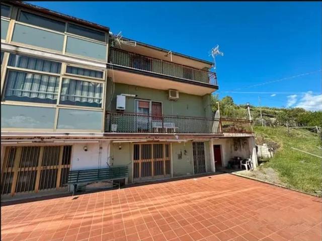 Villa Indipendente in vendita a Calabria, Cosenza