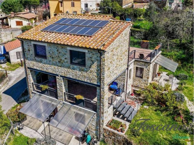 Villa Indipendente in vendita a Unione di Comuni Montani Colline del Fiora, Manciano