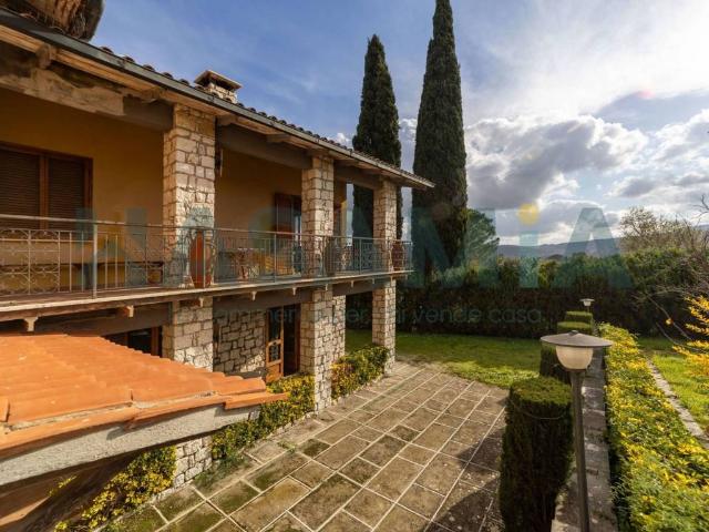 Villa Indipendente in vendita a Unione di Comuni Montani Colline del Fiora, Manciano