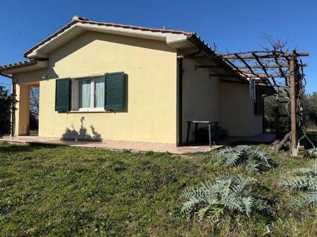 Villa Indipendente in vendita a Manciano, Grosseto