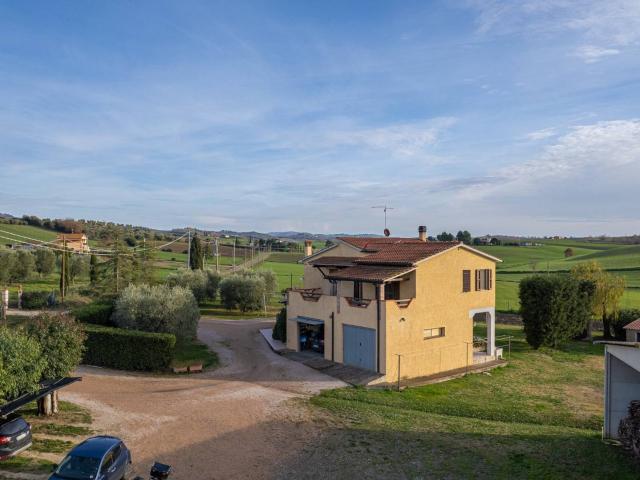 Villa Indipendente in vendita a Unione di Comuni Montani Colline del Fiora, Manciano