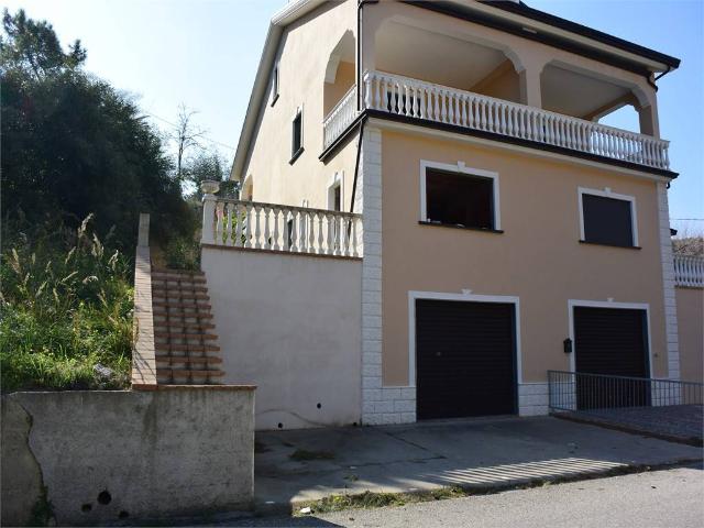 Villa Indipendente in vendita a Calabria, Cosenza