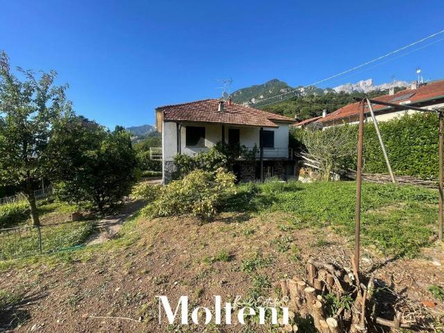 Villa Indipendente in vendita a Somana, Mandello Del Lario