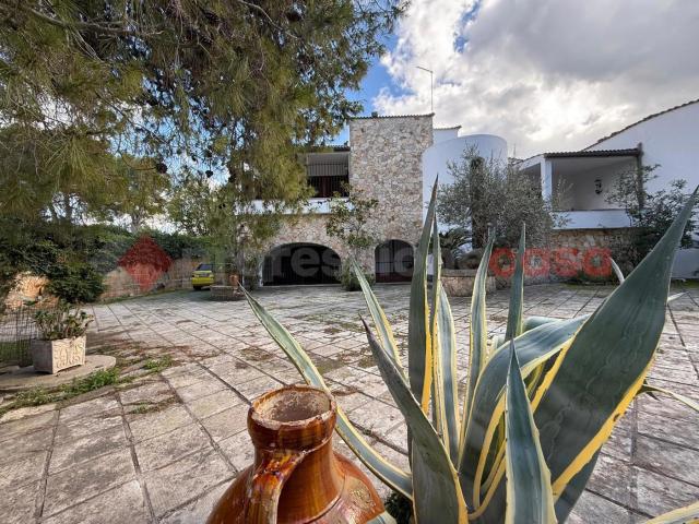 Villa Indipendente in vendita a Puglia, Taranto