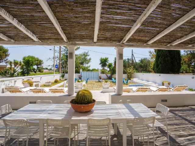Villa Indipendente in vendita a Quota 12, Puglia