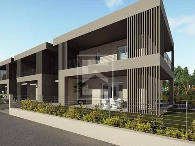 Villa Indipendente in vendita a Manerba Del Garda, Lombardia