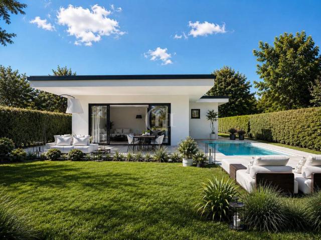 Villa Indipendente in vendita a Montinelle, Manerba Del Garda
