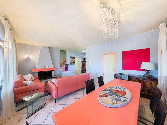 Villa Indipendente in vendita a Pieve Vecchia, Manerba Del Garda