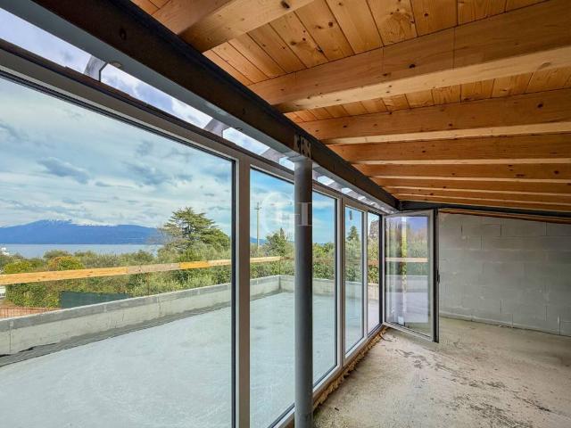 Villa Indipendente in vendita a Montinelle, Manerba Del Garda