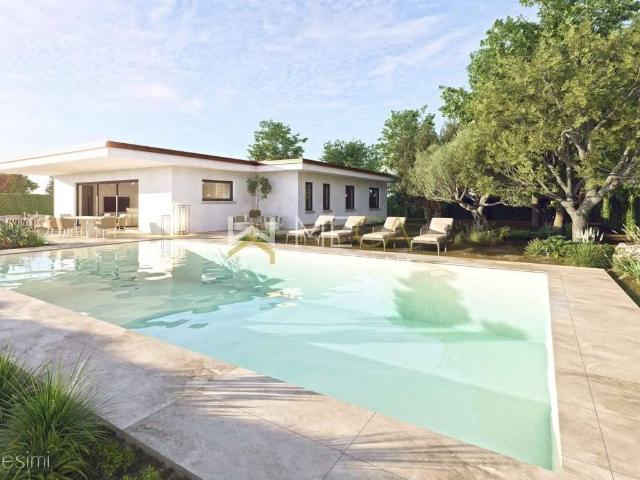 Villa Indipendente in vendita a Manerba Del Garda, Lombardia