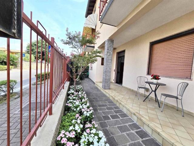 Villa Indipendente in vendita a Montinelle, Manerba Del Garda