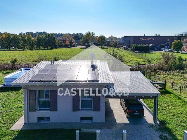 Villa Indipendente in vendita a Balbiana, Manerba Del Garda