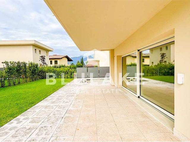 Villa Indipendente in vendita a Pieve Vecchia, Manerba Del Garda