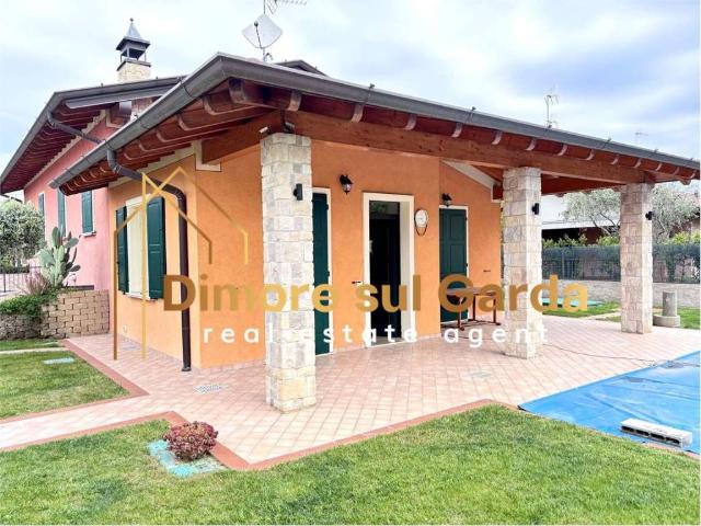 Villa Indipendente in vendita a Pieve Vecchia, Manerba Del Garda