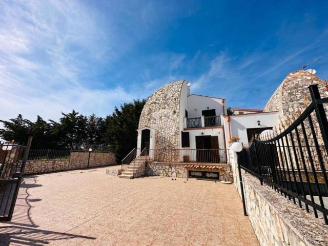 Villa Indipendente in vendita a San Salvatore, Puglia