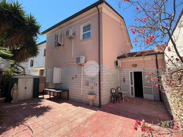Villa Indipendente in vendita a Puglia, Foggia