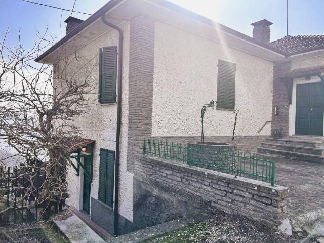 Villa Indipendente in vendita a Piemonte, Cuneo