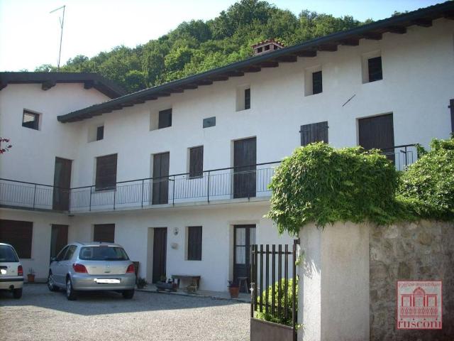 Villa Indipendente in vendita a Maniagolibero, Maniago