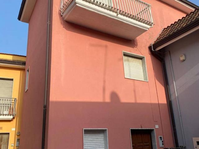 Villa Indipendente in vendita a Manocalzati, Campania