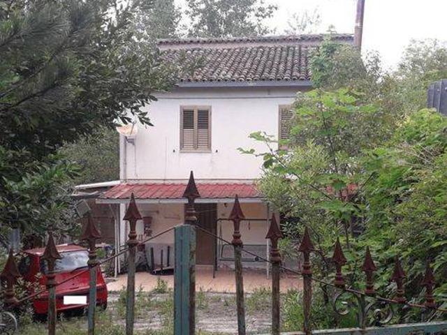 Villa Indipendente in vendita a Contrada Carpelle, Manoppello