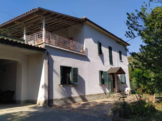 Villa Indipendente in vendita a Manoppello, Abruzzo