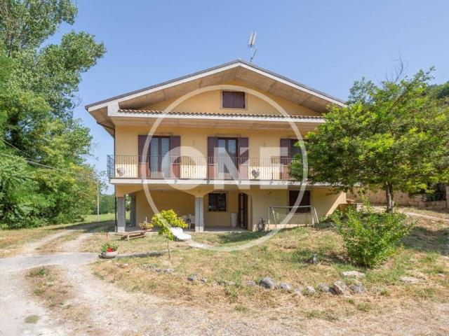 Villa Indipendente in vendita a Manoppello, Abruzzo