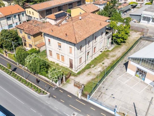 Villa Indipendente in vendita a Belfiore, San Giorgio Di Mantova