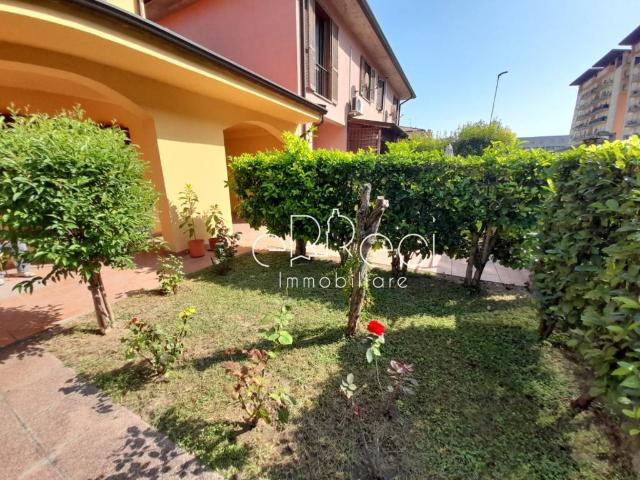 Villa Indipendente in vendita a Lunetta, San Giorgio Di Mantova
