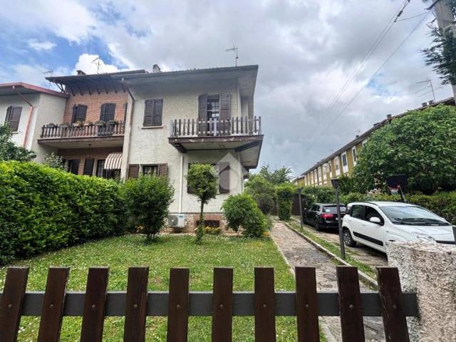 Villa Indipendente in vendita a Colle Aperto, San Giorgio Di Mantova