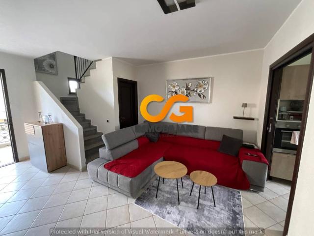 Villa Indipendente in vendita a Manzano, Friuli-Venezia Giulia