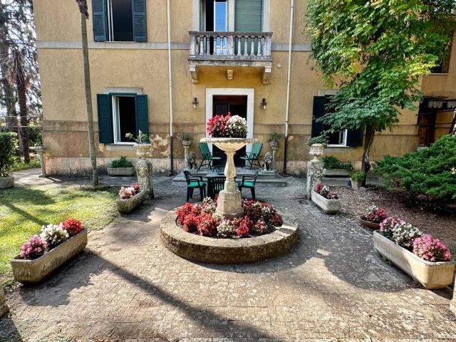 Villa Indipendente in vendita a Roma Capitale, Lazio
