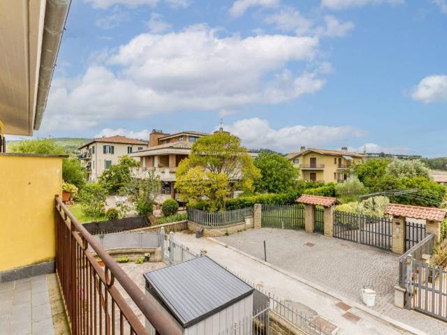 Villa Indipendente in vendita a Roma Capitale, Lazio