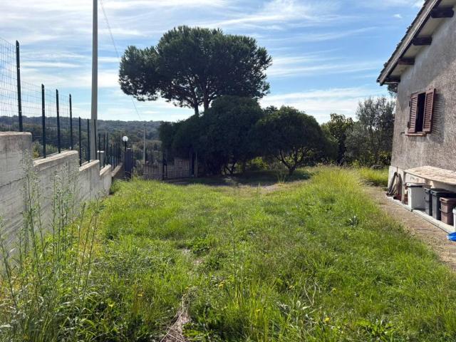 Villa Indipendente in vendita a Roma Capitale, Lazio