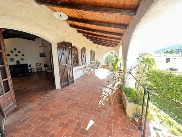 Villa Indipendente in vendita a Maracalagonis, Sardigna/Sardegna