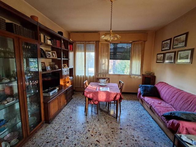 Villa Indipendente in vendita a Unione dei comuni del Distretto Ceramico, Maranello