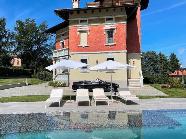 Villa Indipendente in vendita a Unione dei comuni del Distretto Ceramico, Maranello