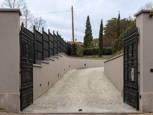 Villa Indipendente in vendita a Unione dei comuni del Distretto Ceramico, Maranello